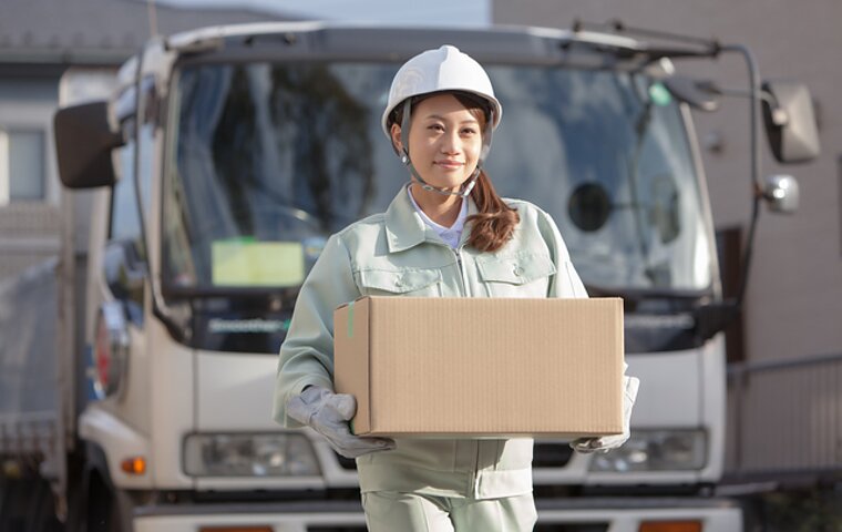 女性にもオススメ！トラックドライバーの仕事の画像